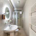 Palazzo Vergine 3*