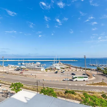 Palazzo Vergine فندق مبيت وإفطار 3*