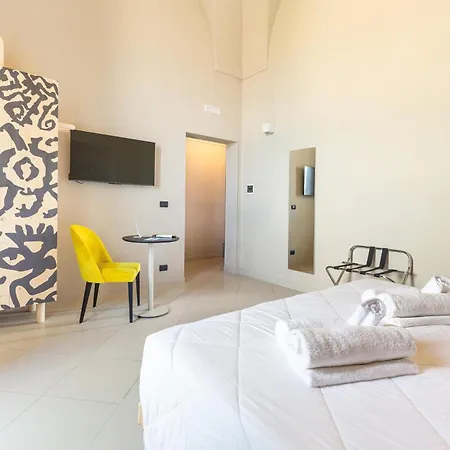 Palazzo Vergine Bed & Breakfast 3*