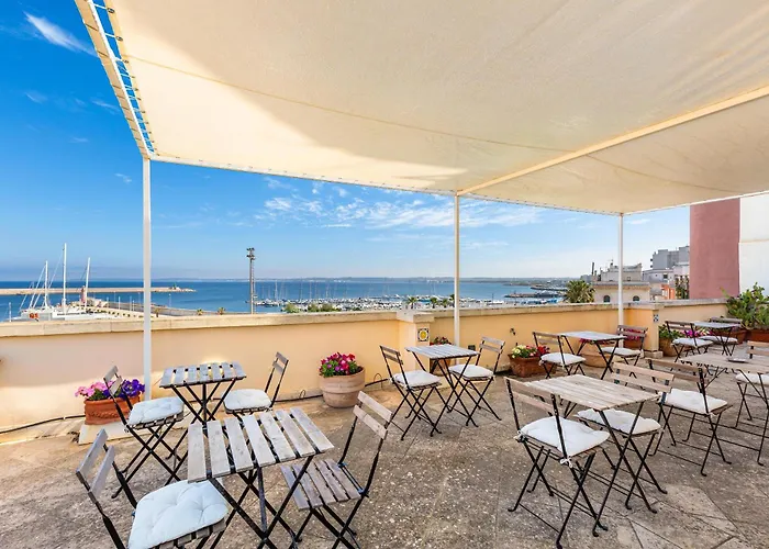 Palazzo Vergine فندق مبيت وإفطار 3*